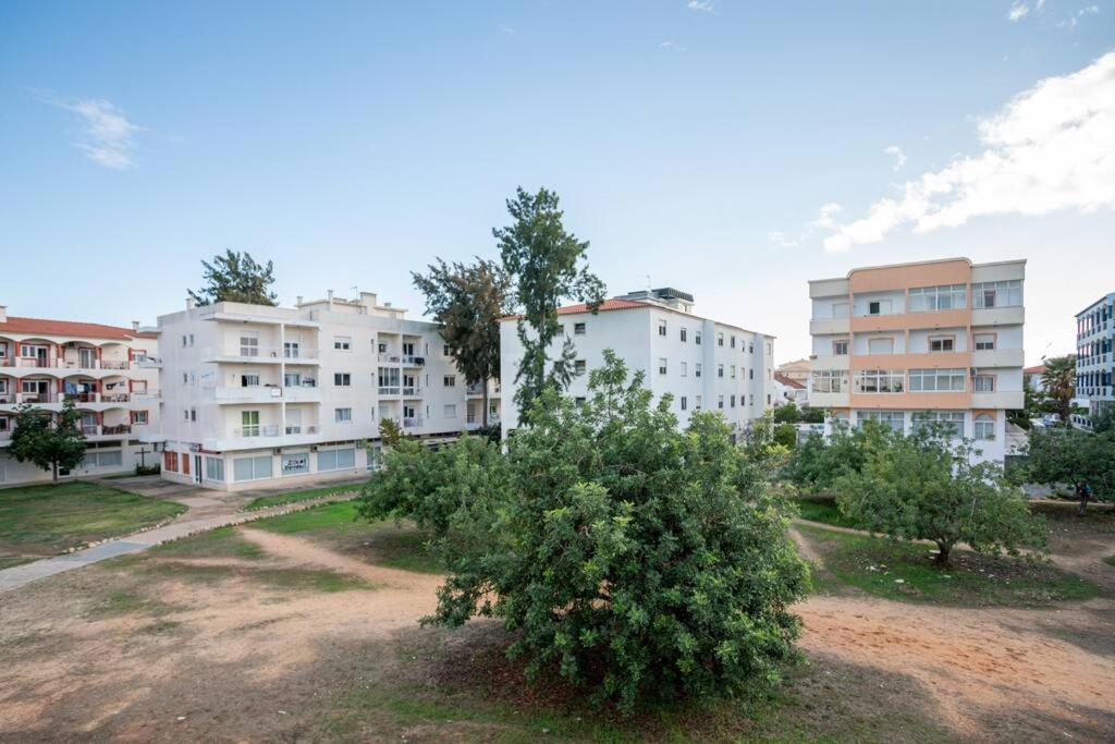 Blife Allya Private Rooms Фару Екстер'єр фото