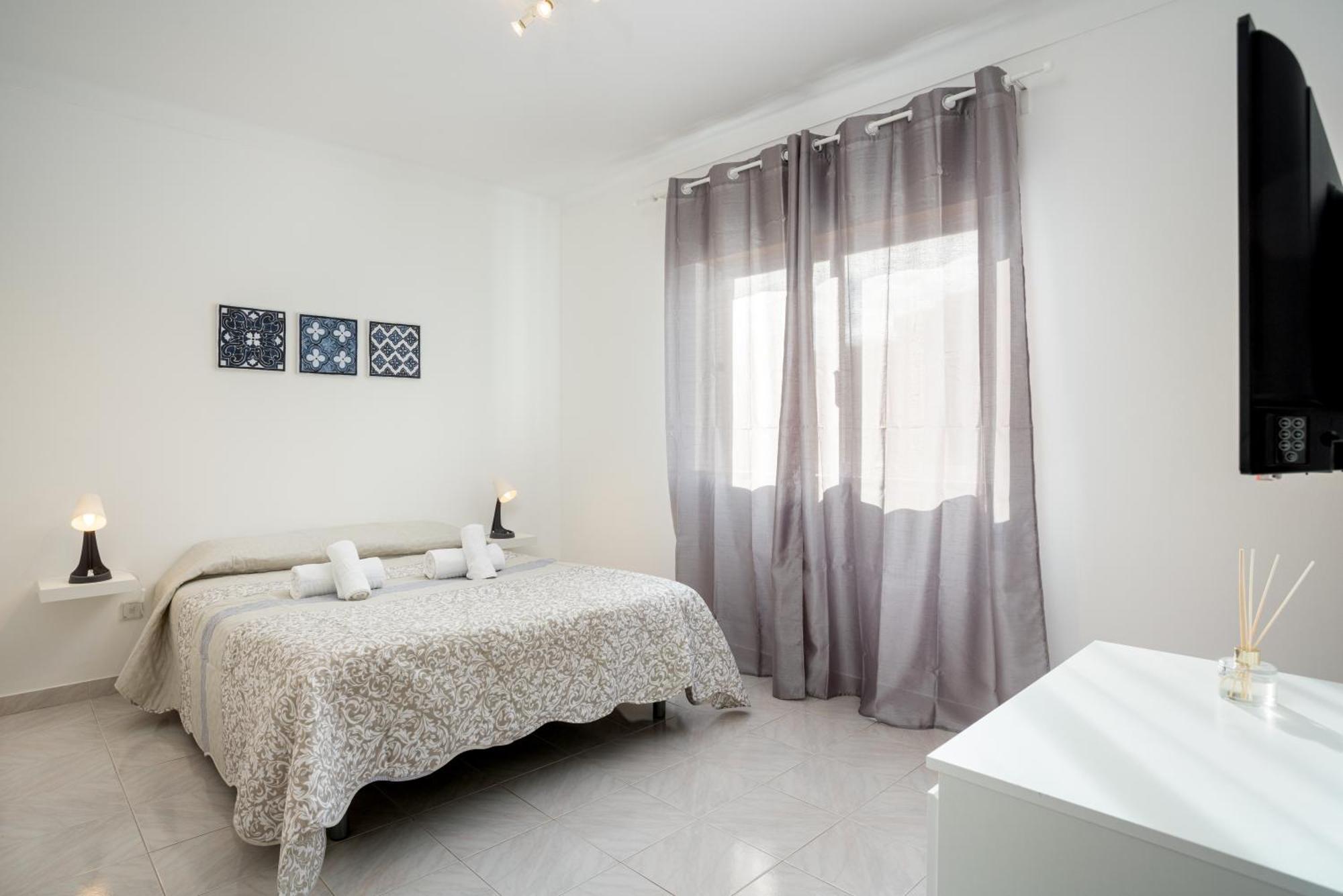 Blife Allya Private Rooms Фару Екстер'єр фото